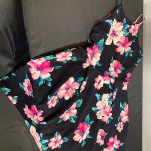 NWOT Soprano floral skater dress